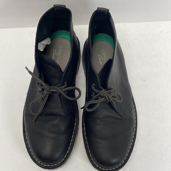 Clarks Overdale Mid Chukka Boot in Black Leather US Men's Size 8 Medium - Picture 3 of 11